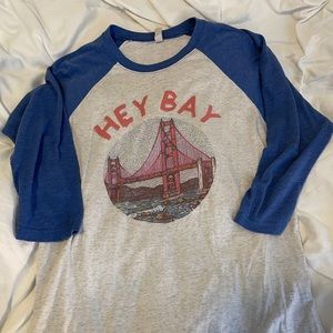 Hey bay baseball tee